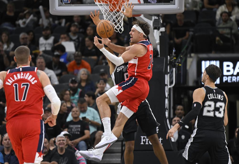 新赛季用球 新赛季用球