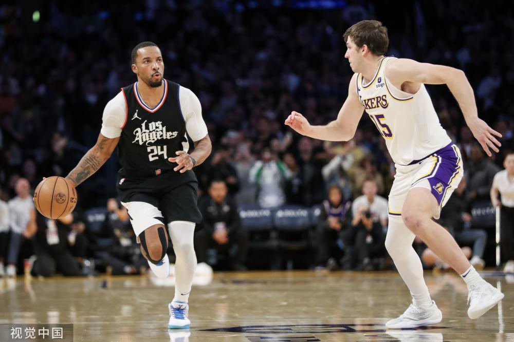 获领奖台位 获领奖台位